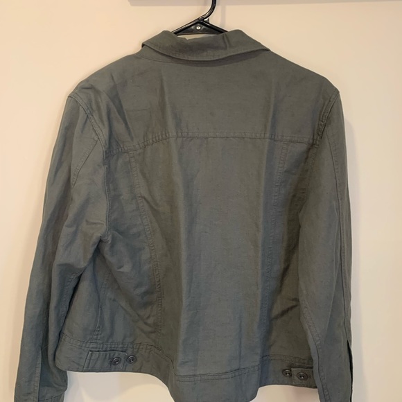 LL Bean light jacket - Picture 3 of 3